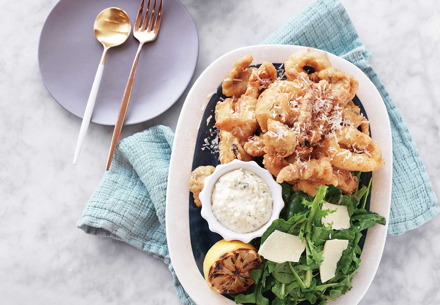 자주테이블 칼라마리 뎀푸라